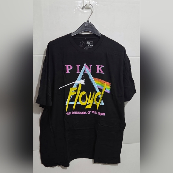PINK FLOYD Men T-SHIRT *THE DARKSIDE OF THE MOON* 2XL - Picture 1 of 3